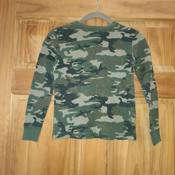 5/$30 Boys Cherokee Thermal Green Camouflage Long Sleeve Top and Pants - Picture 3 of 5